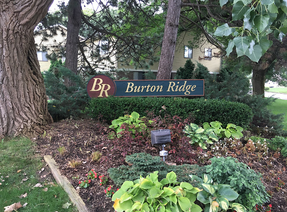 Burton Ridge Apartments - Grand Rapids, MI