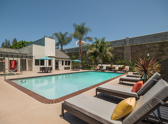 Mira Monte Apartment Homes - San Diego, CA