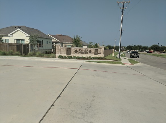 Avilla Homes Apartments - Plano, TX