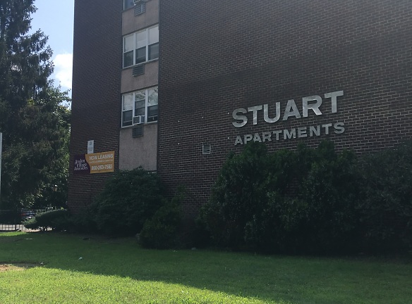 Stuart Apartments - Hartford, CT