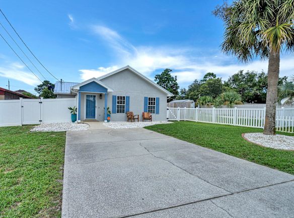 21615 Marlin Ave - Panama City Beach, FL