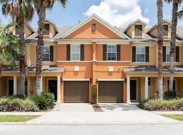 875 Assembly Ct - Kissimmee, FL