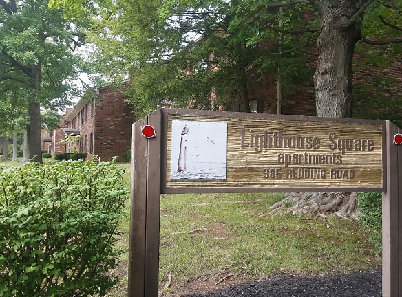 Lighthouse Square Apartments - Lexington, KY
