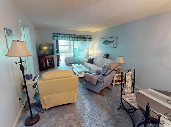 1845 S Highland Ave #10-17 - Clearwater, FL