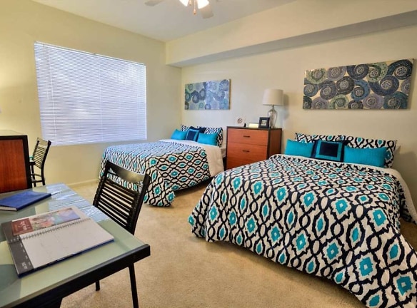 Legacy Student Living - Tallahassee, FL