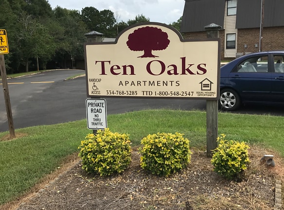 Ten Oaks Manor Apartments - Valley, AL