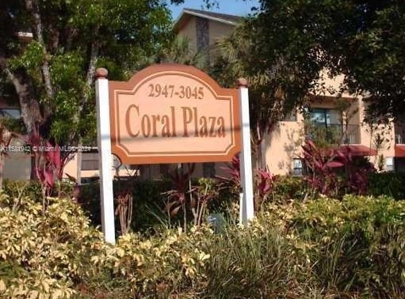 2949 Riverside Dr #127 - Coral Springs, FL