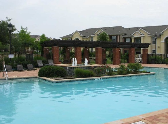 Marbella Villas At Indian Creek - Carrollton, TX