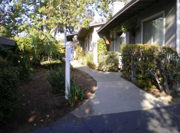 Hillside Terrace - Fallbrook, CA