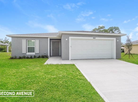 842 Algaringo Ave Se - Palm Bay, FL