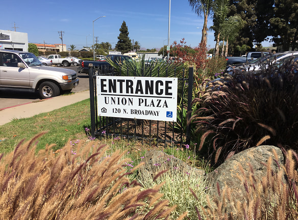 Union Plaza Apartments - Santa Maria, CA
