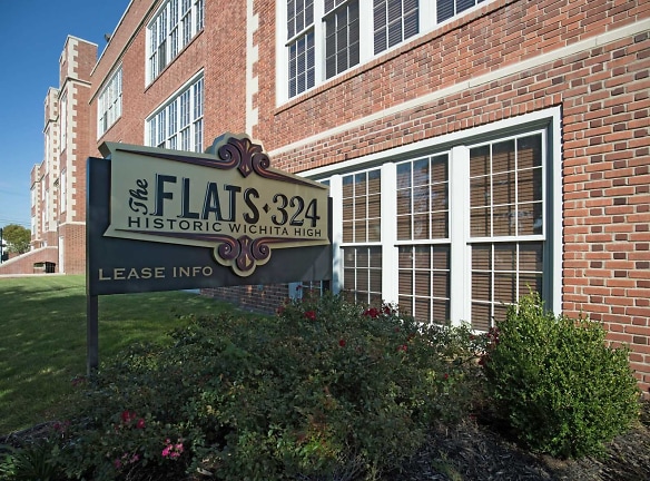FLATS 324 Apartments - Wichita, KS