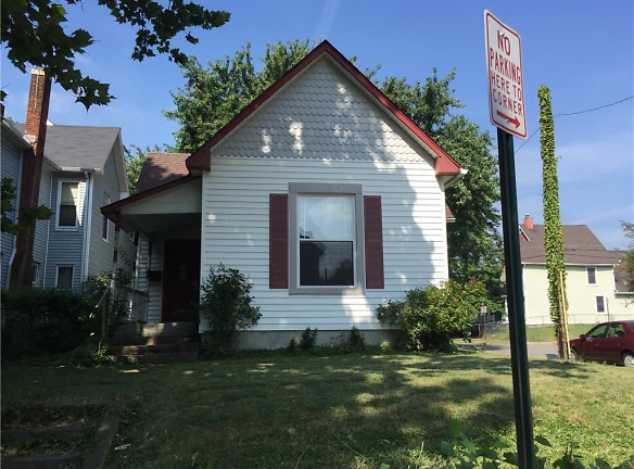 1128 Windsor St - Indianapolis, IN