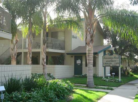 Fairway Park Apartments - Orange, CA