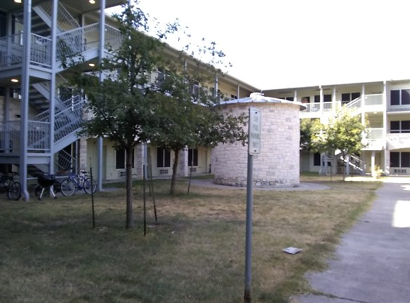 The Willows Apartments - Austin, TX