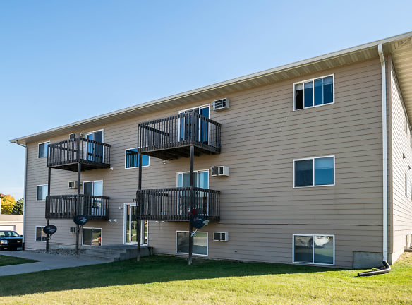 2901 7th Street SW Apartments - Minot, ND