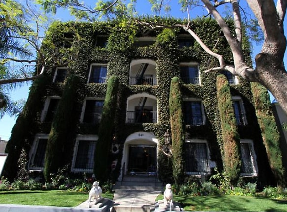 Burnside Villas Apartments - Los Angeles, CA
