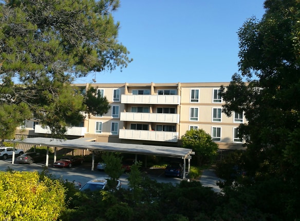 Parkview Terrace Apartments - San Mateo, CA