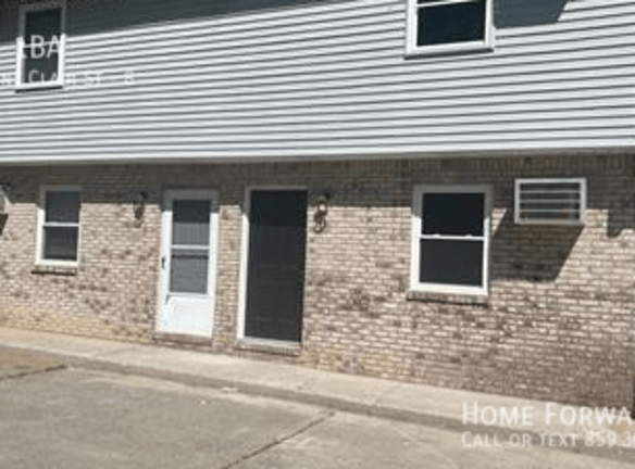 138 St Clair St unit 8 - Versailles, KY