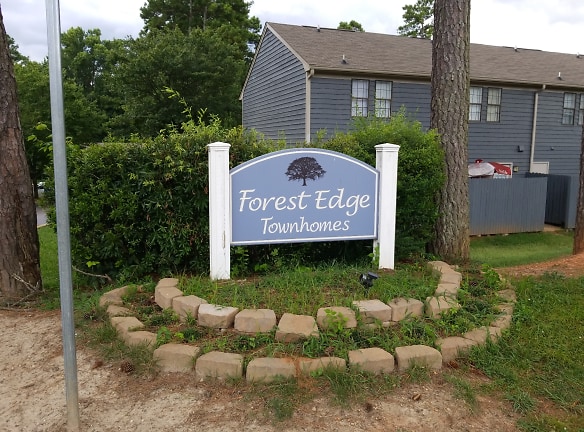 Forest Edge Townhomes Apartments - Raleigh, NC