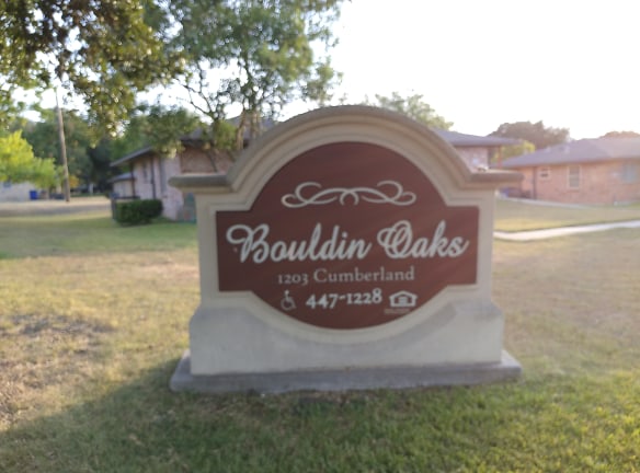 Bouldin Oaks Apartments - Austin, TX