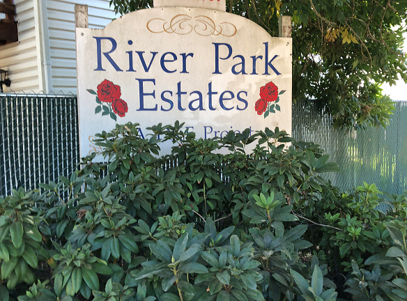 River Park Estates Apartments - Eugene, OR