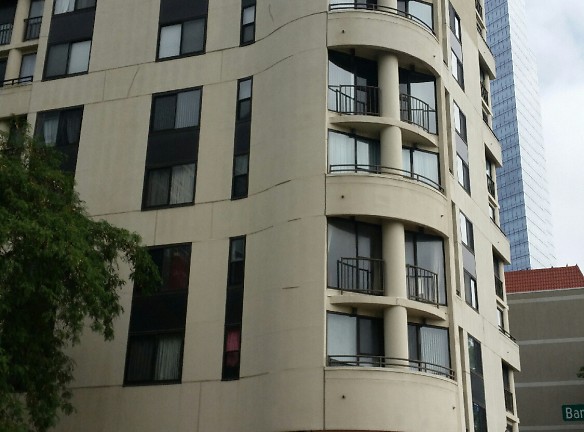The Pavilion Apartments - White Plains, NY
