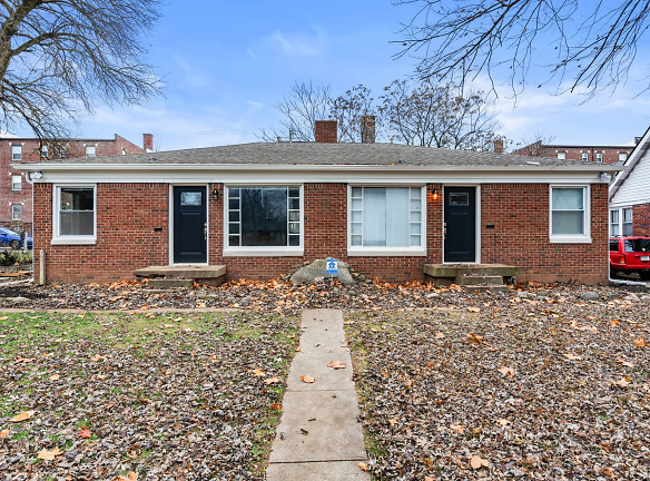 5245 E Market St - Indianapolis, IN
