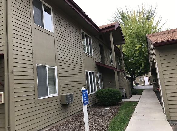 Jamestown Square Apartments - Boise, ID
