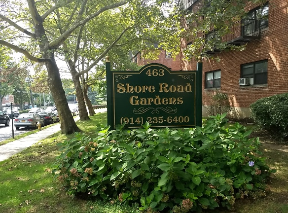 Shore Road Gardens Apartments - New Rochelle, NY