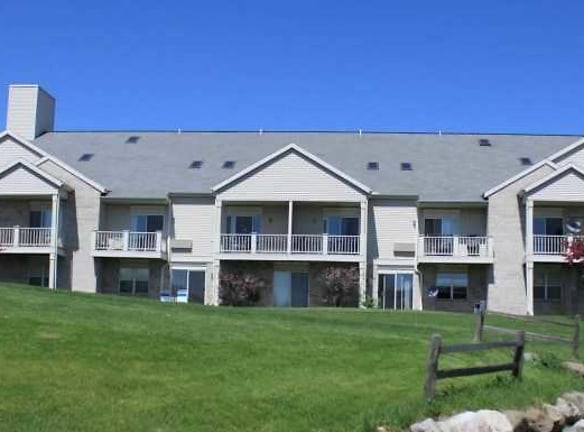 Orchid Knoll Apartments - Middleton, WI