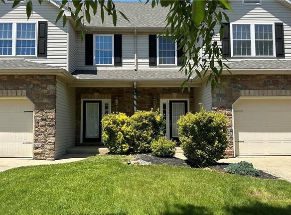 7723 Racite Rd - Macungie, PA