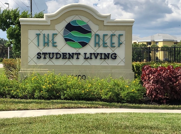 The Reef- Student Living Apartments - Fort Myers, FL
