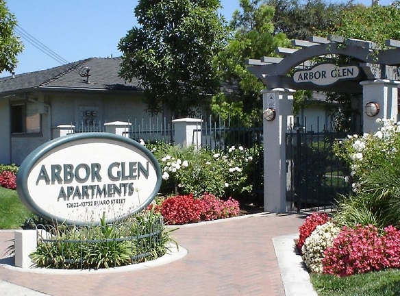 Arbor Glen Apartments - Garden Grove, CA