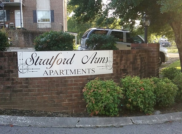 Stratford Arms Apartments - Knoxville, TN