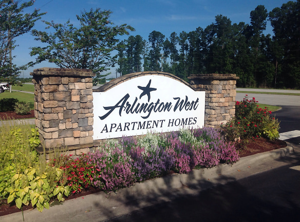 Arlington West Apartment Homes - Jacksonville, NC