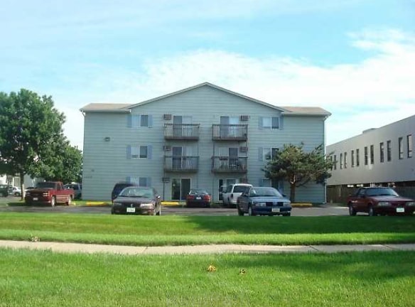 Southridge Apartments - Des Moines, IA