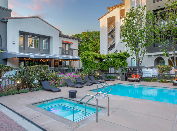 River Terrace Apartments - Santa Clara, CA