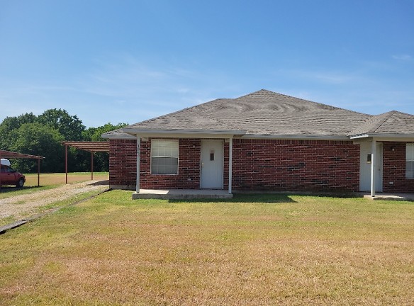 196 Private Rd 3459 - Paradise, TX