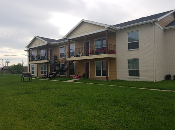 Freeport Apartments - Freeport, TX