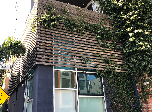 Folsom & Dore Apartments - San Francisco, CA