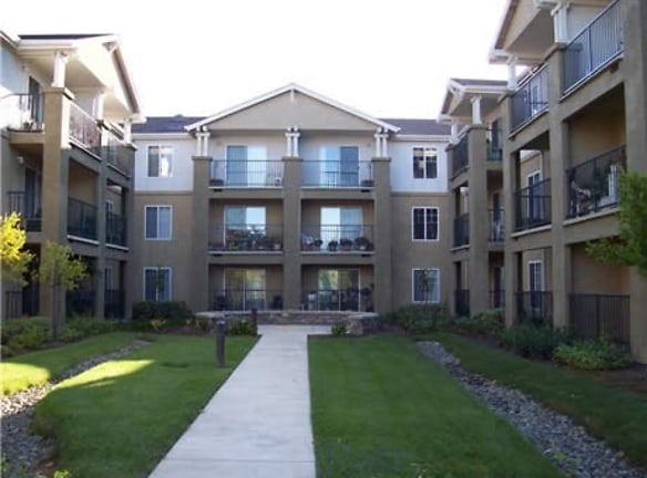 Solano Vista Apartments - Vallejo, CA