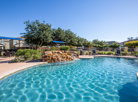 Links At Forest Creek Apartments - Round Rock, TX