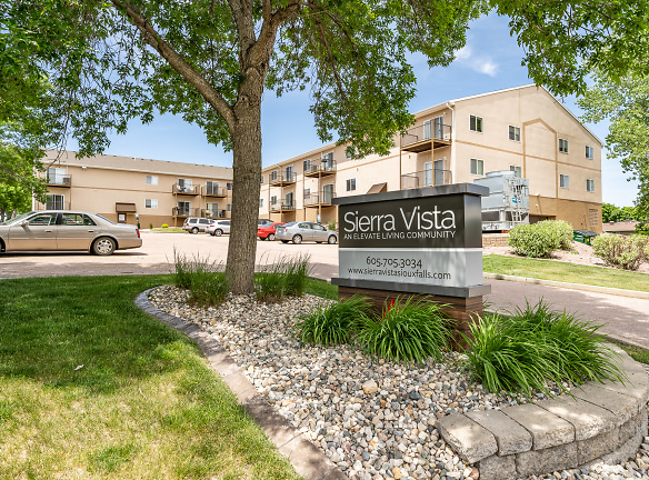 Sierra Vista Apartments - Sioux Falls, SD