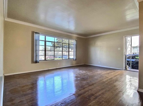 4068 9th Ave unit 1 - Los Angeles, CA
