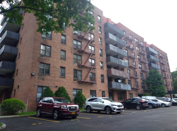 Trevor Park Terrace Apartments - Yonkers, NY