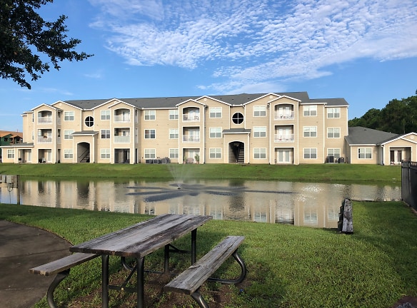 Water's Ridge Apartments - Jacksonville, FL