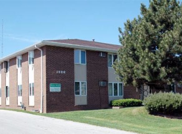 Windsor Heights Apartments - Green Bay, WI