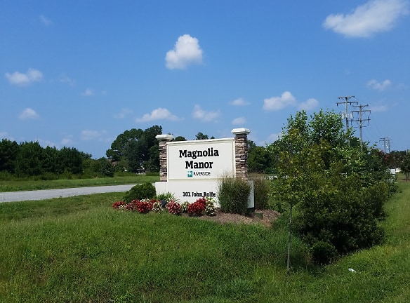 Magnolia Manor Apartments - Smithfield, VA