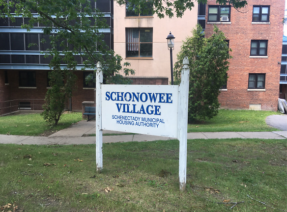 Schonowee Village Apartments - Schenectady, NY